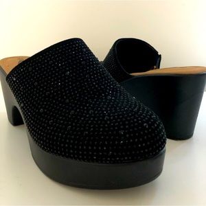 Atalina Sparkly Clogs